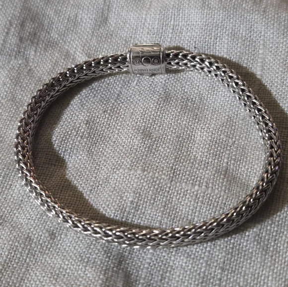 John Hardy Classic Chain Icon Bracelet, Blue Sapphire, SS, 5mm - Picture 7 of 12